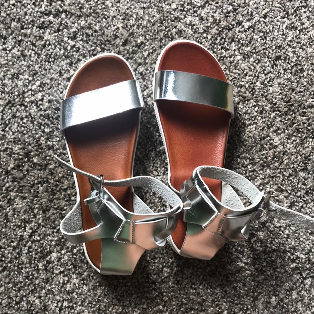 MIA metallic platform sandals